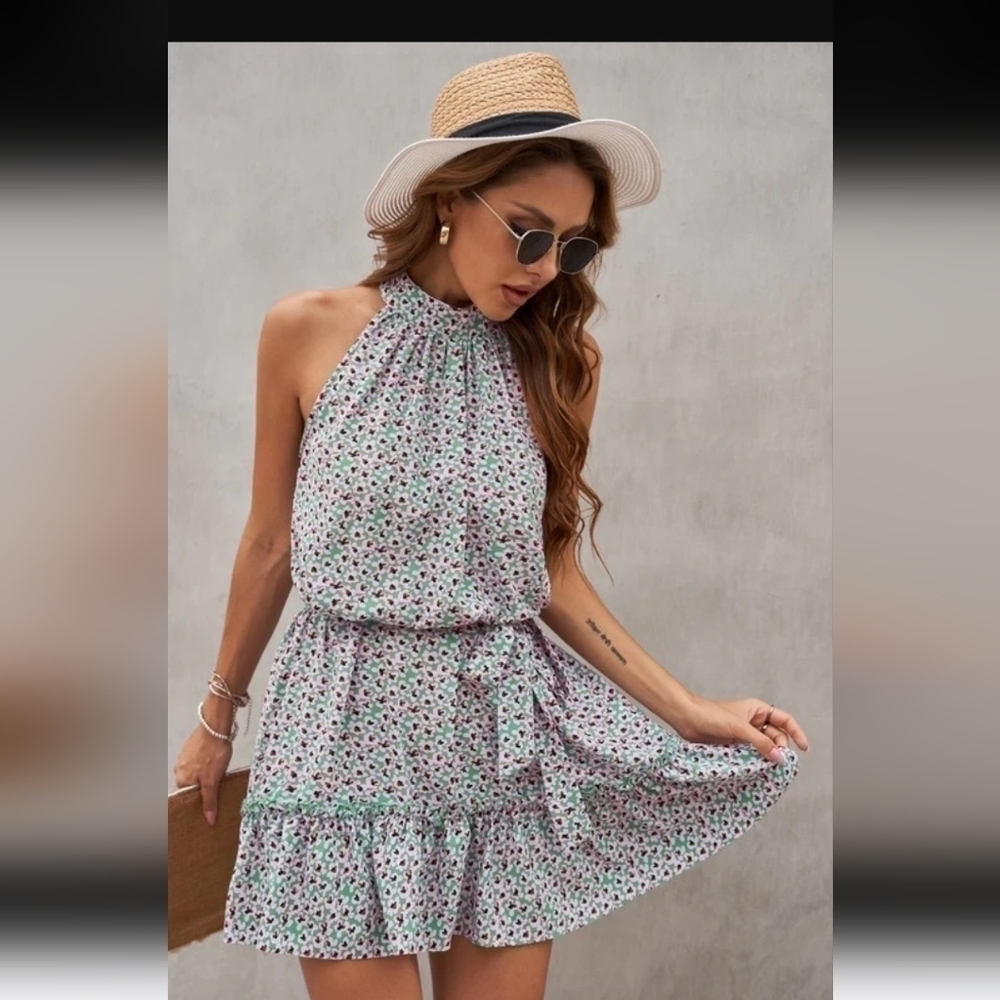 DRESS
